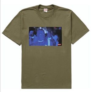 🔥SUPREME AMERICA EATS ITS YOUNG TEE🔥